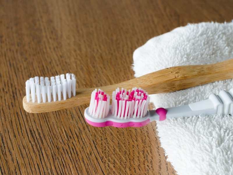 Bamboo Toothbrush Vs Plastic Toothbrush