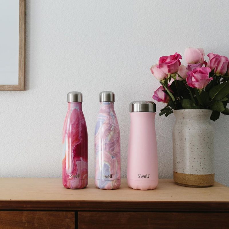 Eco-friendly water bottles - S'well