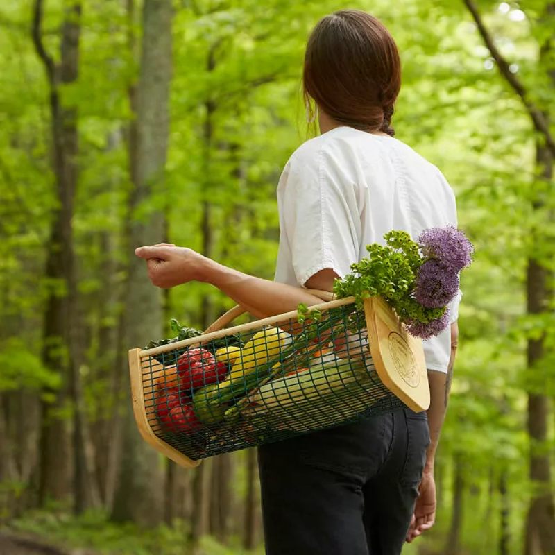 gifts for gardeners - harvest basket