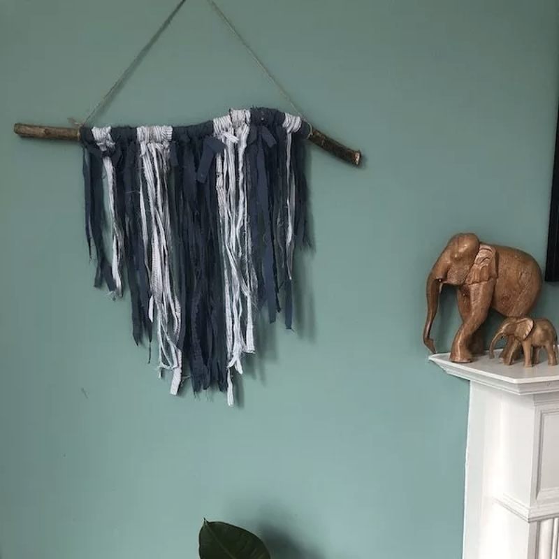 recycle old clothes - Upcycled macrame wall hanging