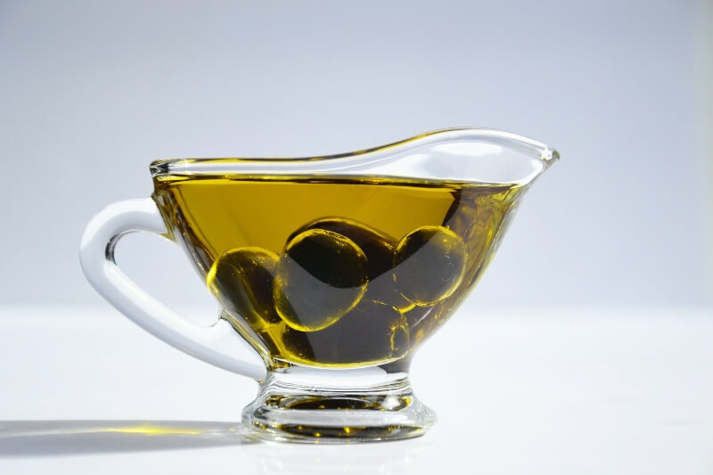 olive oil natural skincare ingredient